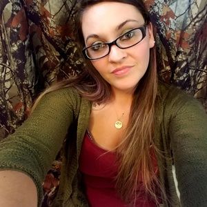 Meet your Posher, Shannon